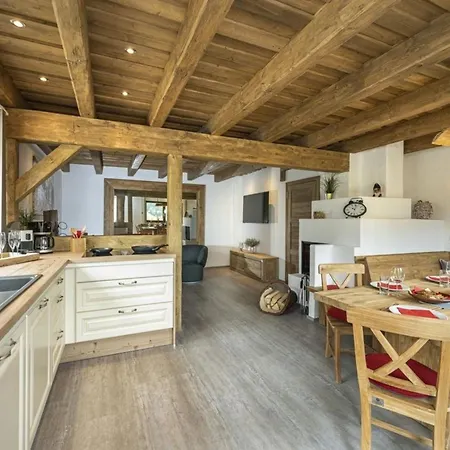 Nyaraló Aaf - Familien-chalet Gipfelblick *